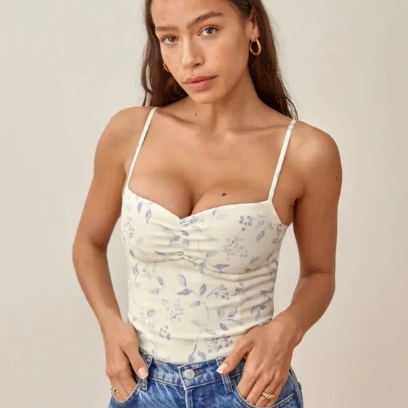NWT REFORMATION Thiago Top 🫐🧺 - Picture 3 of 7